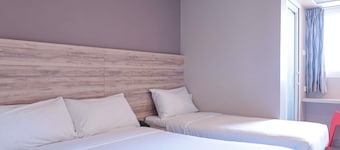 ibis budget Singapore Clove