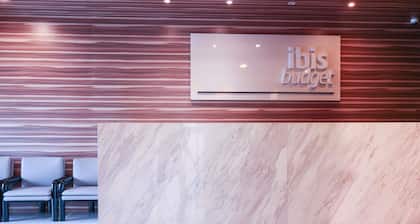ibis budget Singapore Crystal