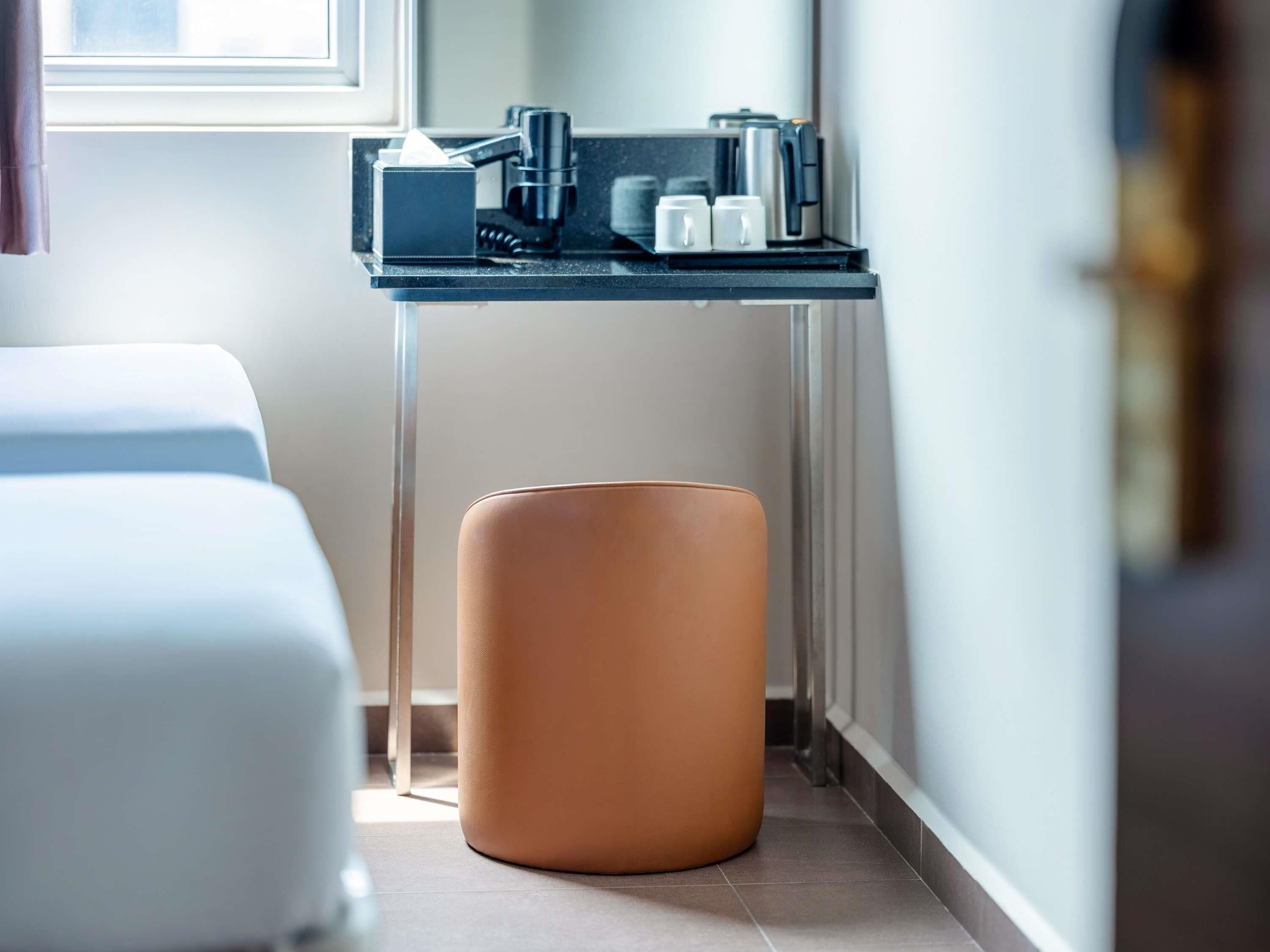 Rom – superior, 2 enkeltsenger | Skrivebord, strykejern/-brett, wi-fi (inkludert) og sengetøy