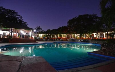 Hotel Hacienda Mar