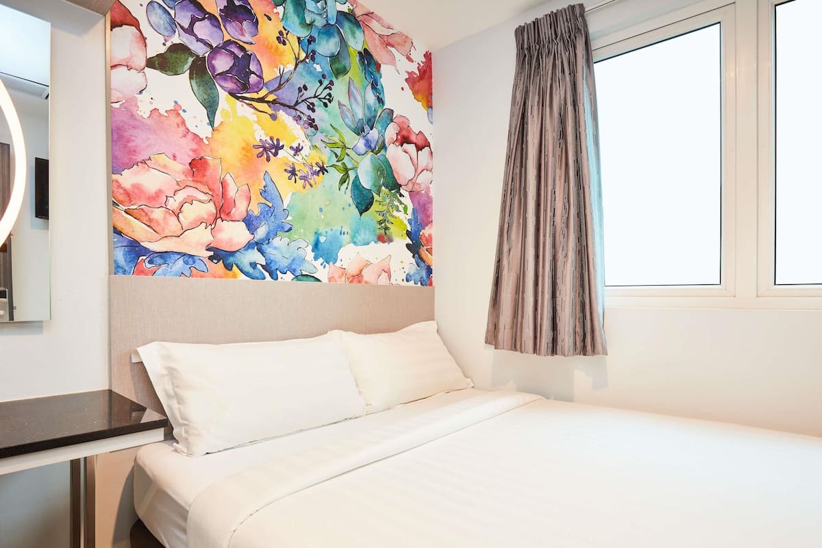 スーペリア ダブルルーム ダブルベッド 1 台 | デスク、アイロン / アイロン台、WiFi (無料)、ベッドシーツ