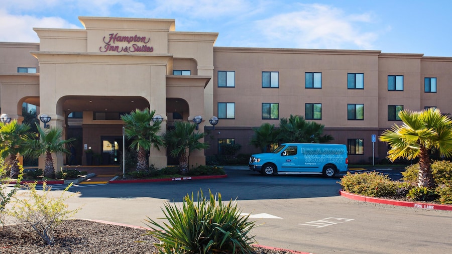 Hampton Inn & Suites Oakland Airport-Alameda