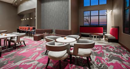 Hampton Inn & Suites Oakland Airport-Alameda