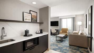 Estudio, 1 cama King size y sofá cama | Minibar