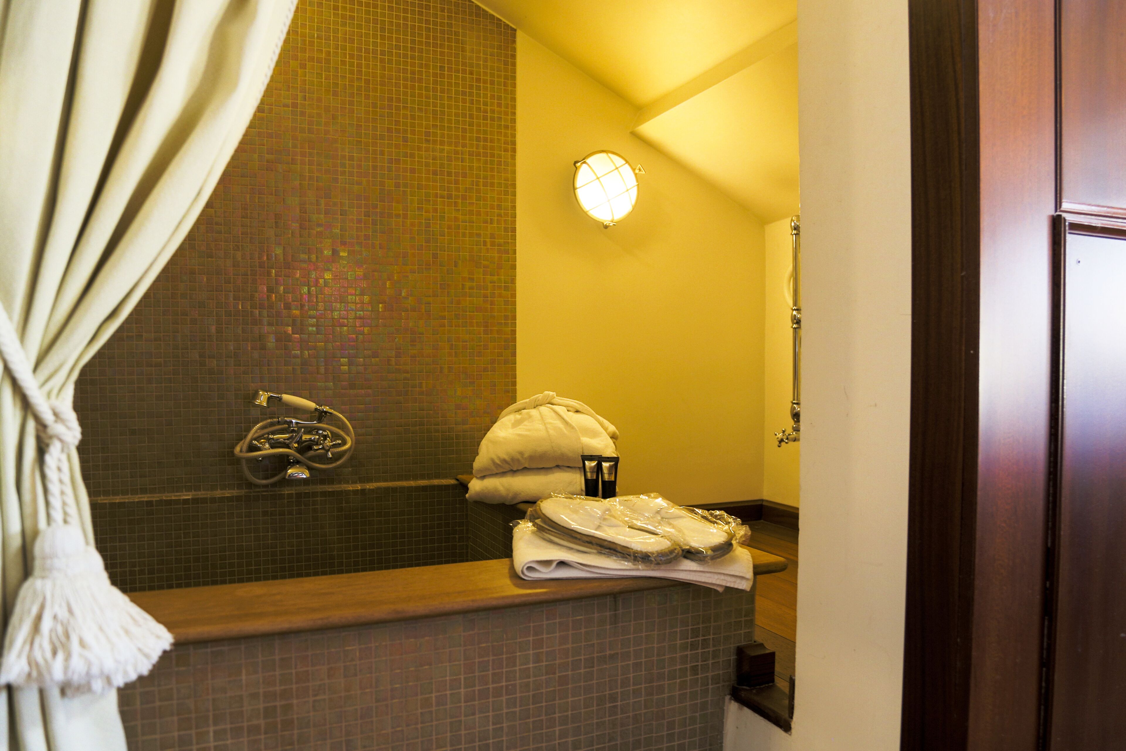 suite, terrace, lagoon view | bathroom | free toiletries, hair dryer, slippers, bidet