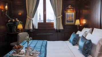 Superior Double or Twin Room, Lagoon View