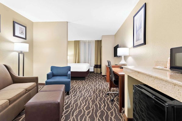 Standard King Suite