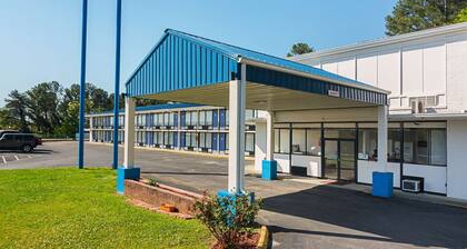 Motel 6 Cleveland, TN