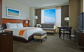 Hochwertige Bettwaren, Daunenbettdecken, Pillowtop-Betten, Zimmersafe