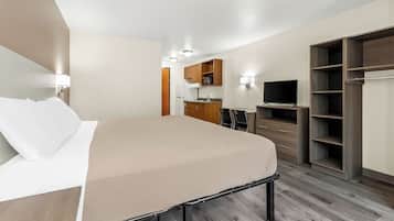 Desk, blackout drapes, iron/ironing board, free WiFi