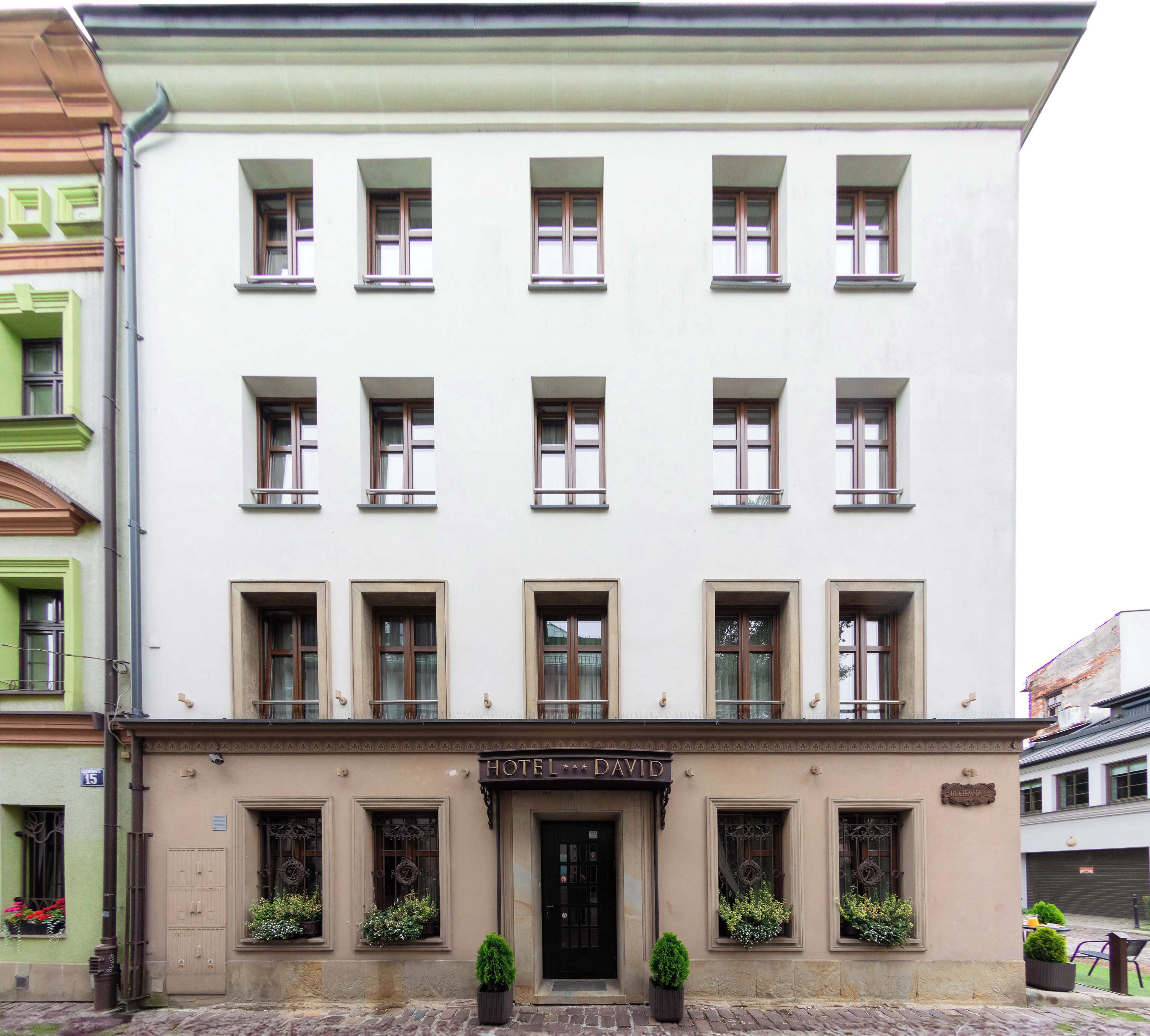 Fachada de la propiedad