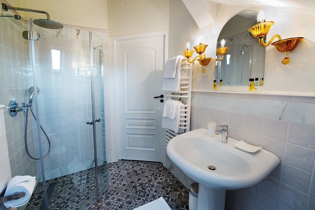 desk, iron/ironing board, free cots/infant beds, free wifi