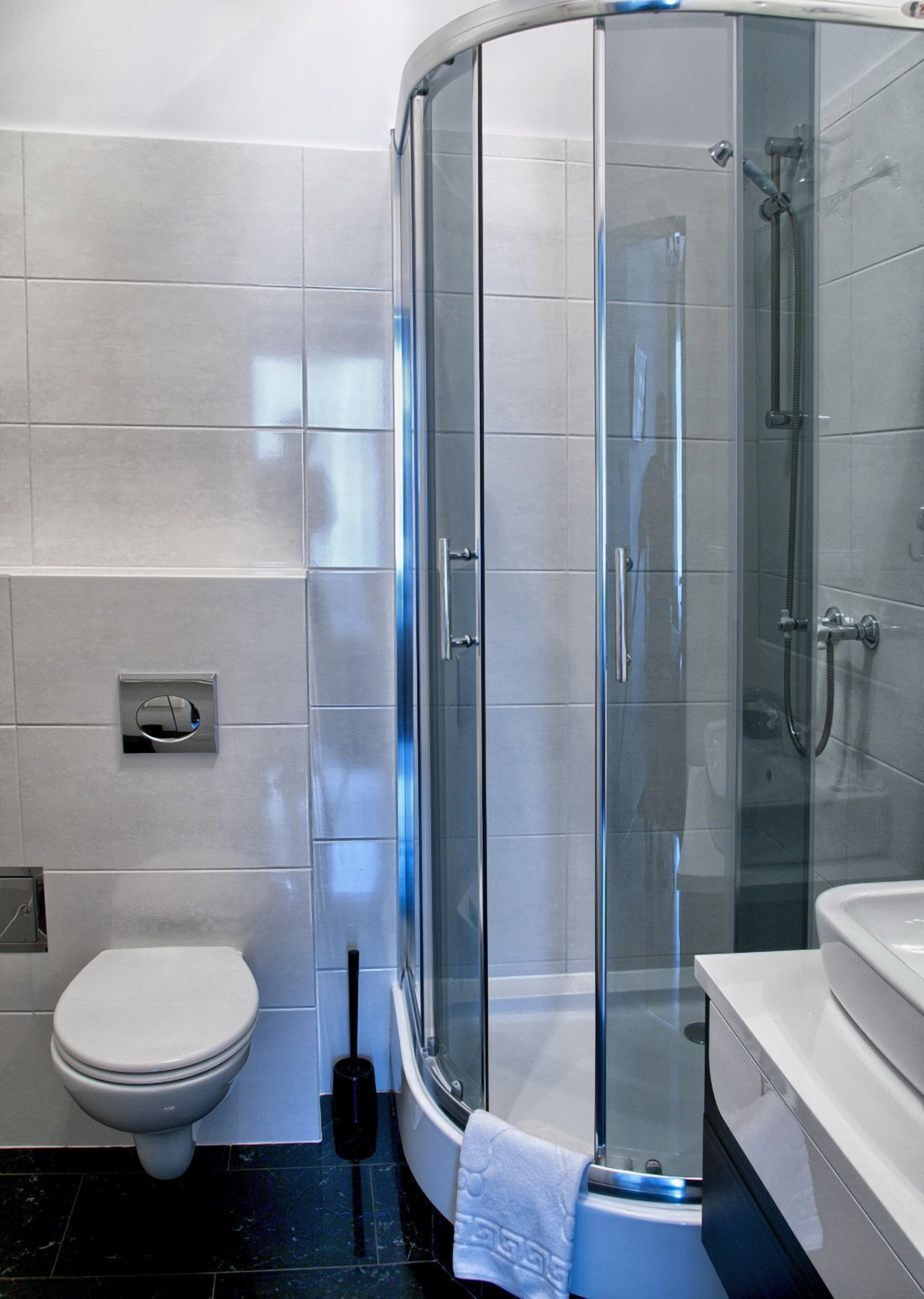 desk, iron/ironing board, free cots/infant beds, free wifi