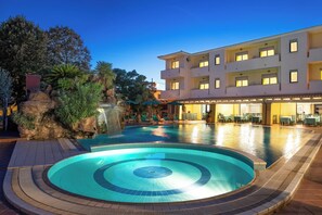 Outdoor pool, pool umbrellas, pool loungers