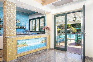 Poolside bar