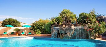 瑪麗婭羅薩日亞酒店