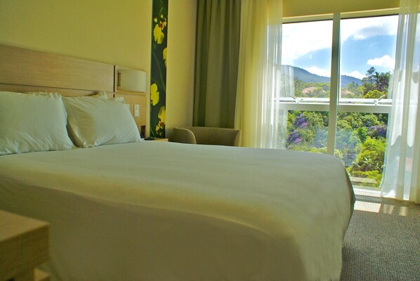 Minibar, in-room safe, cots/infant beds - Kayrós Business Hotel (JARAGUA DO SUL)