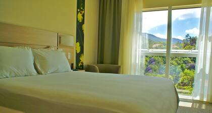 Kayrós Business Hotel