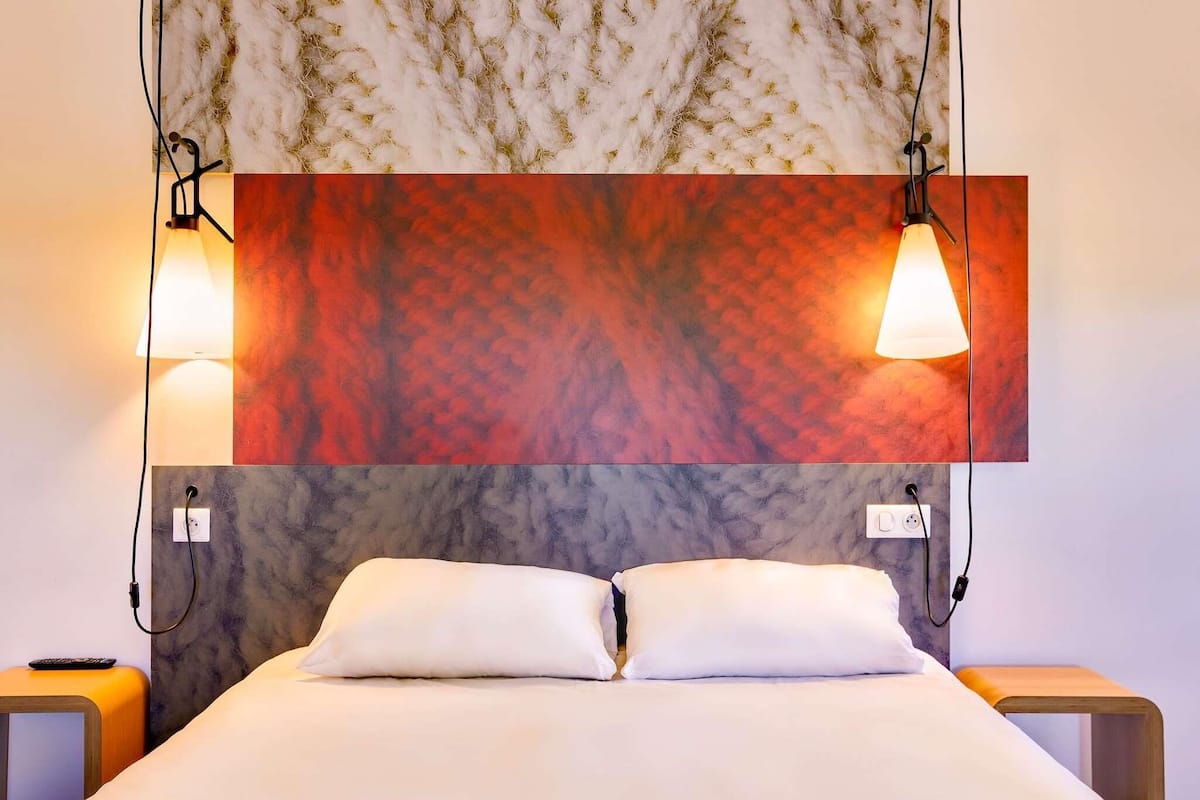 Studio, 2 Double Beds | Desk, soundproofing, free WiFi