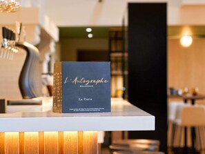 Bar (in der Unterkunft)