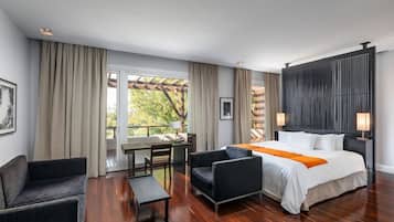 Ropa de cama de alta calidad y minibar