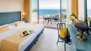 Doppia Classic, vista mare | Biancheria da letto di alta qualità, copriletto in piuma