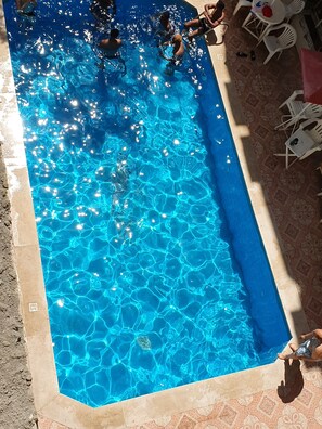 泳池