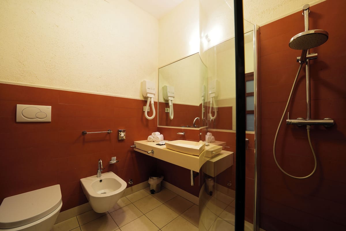 free toiletries, hair dryer, towels