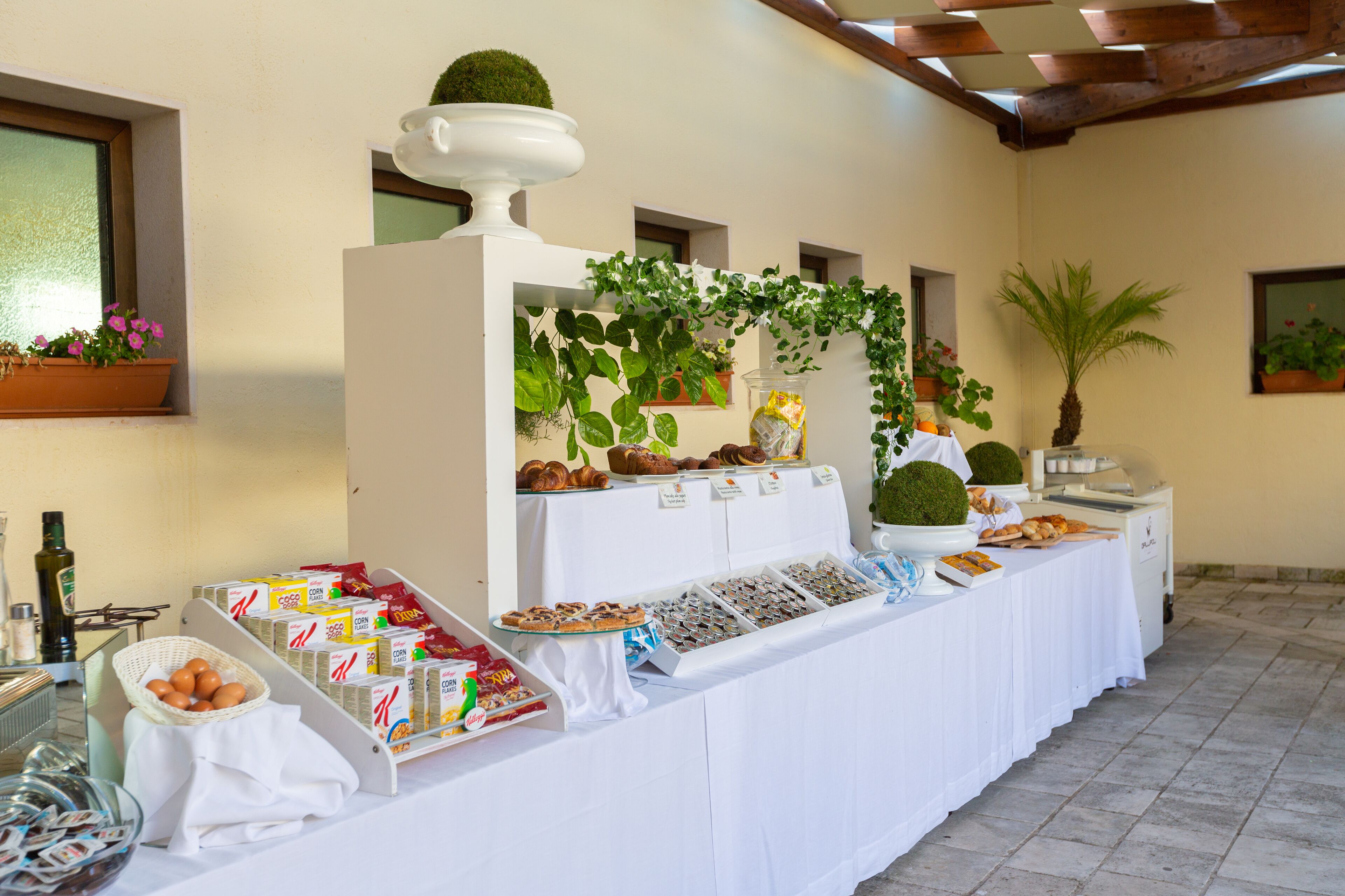 daily buffet breakfast (eur 10 per person)