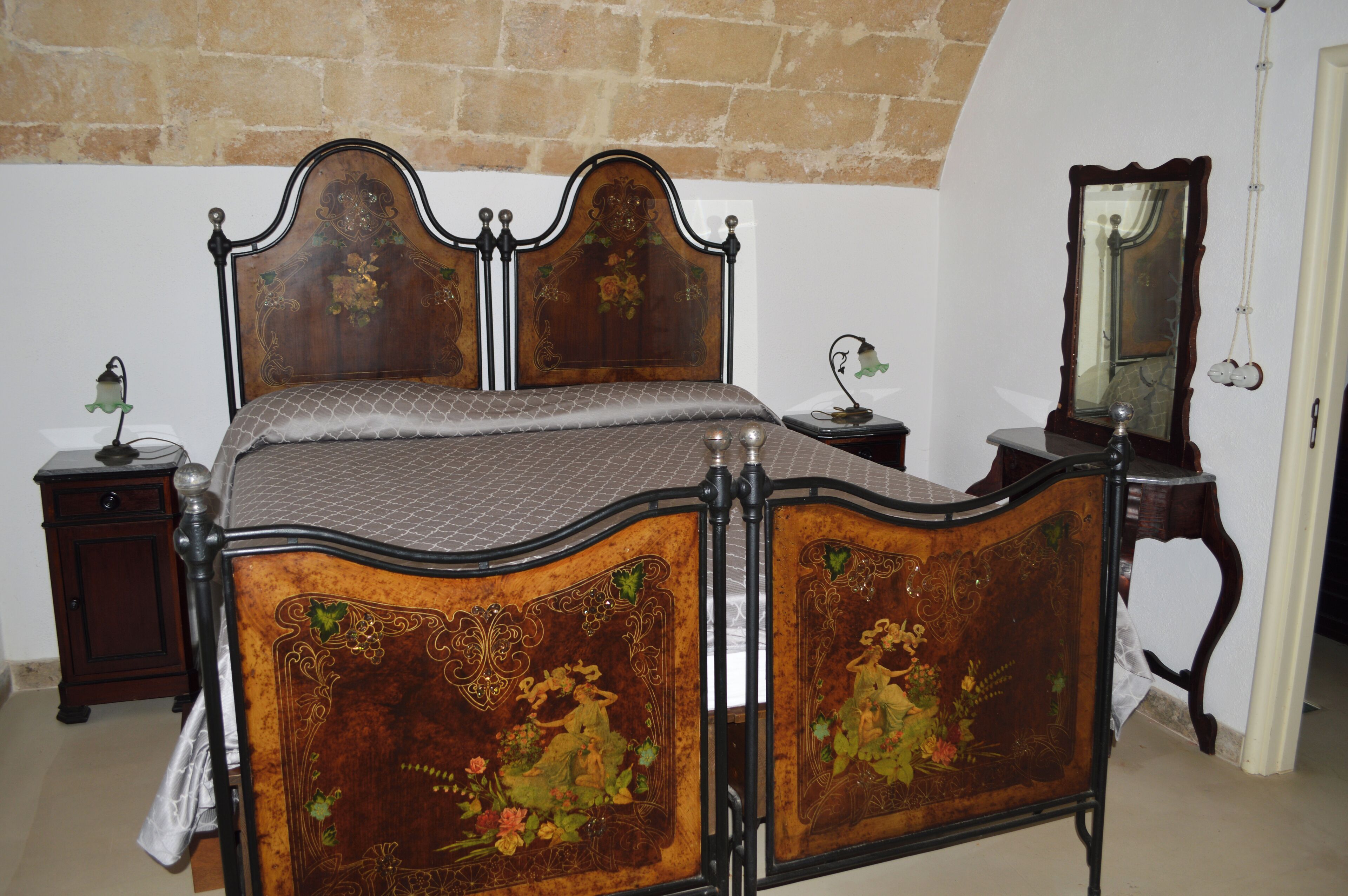 superior cottage | 1 bedroom, minibar, in-room safe, desk