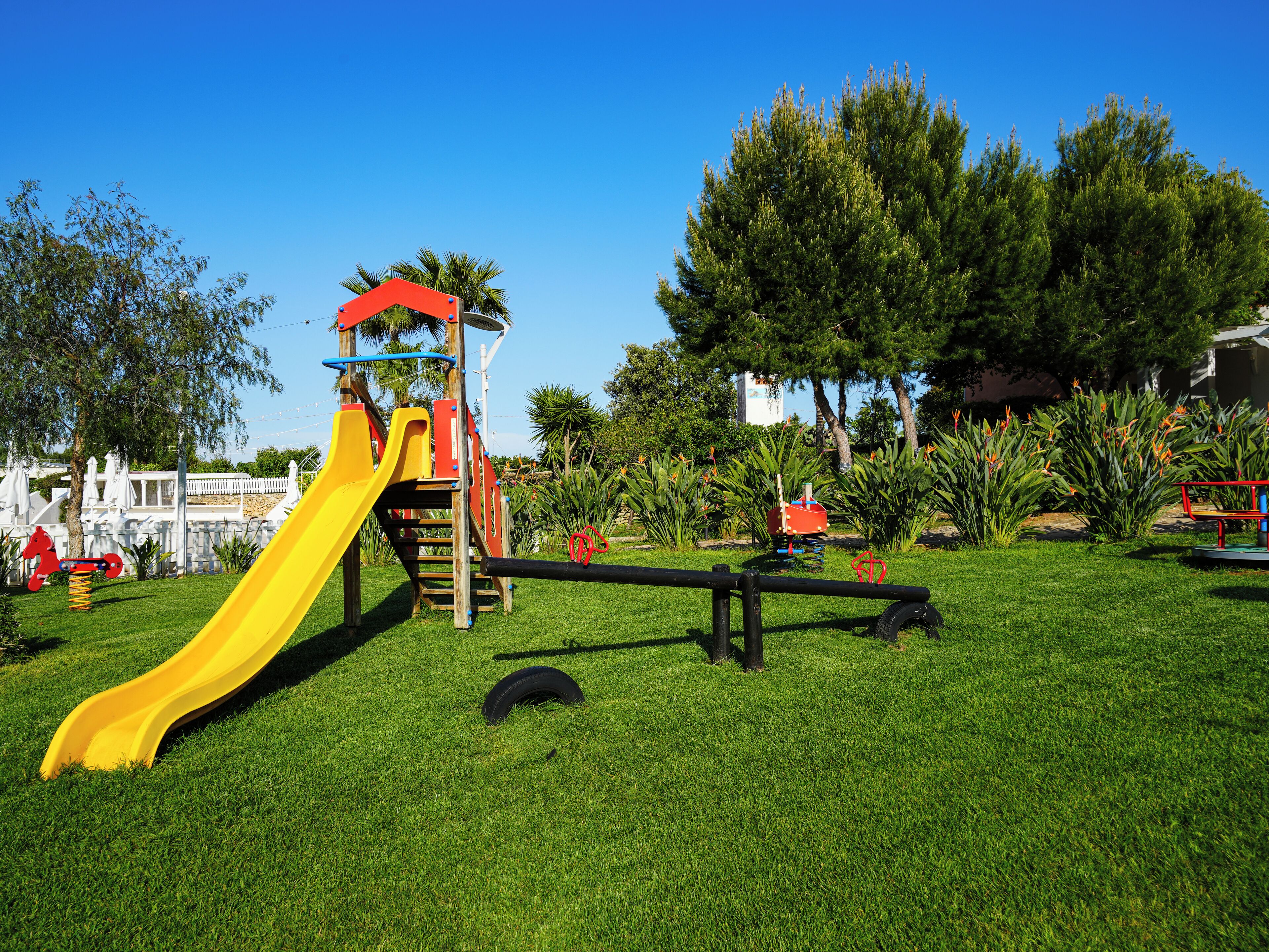 children’s play area – outdoor