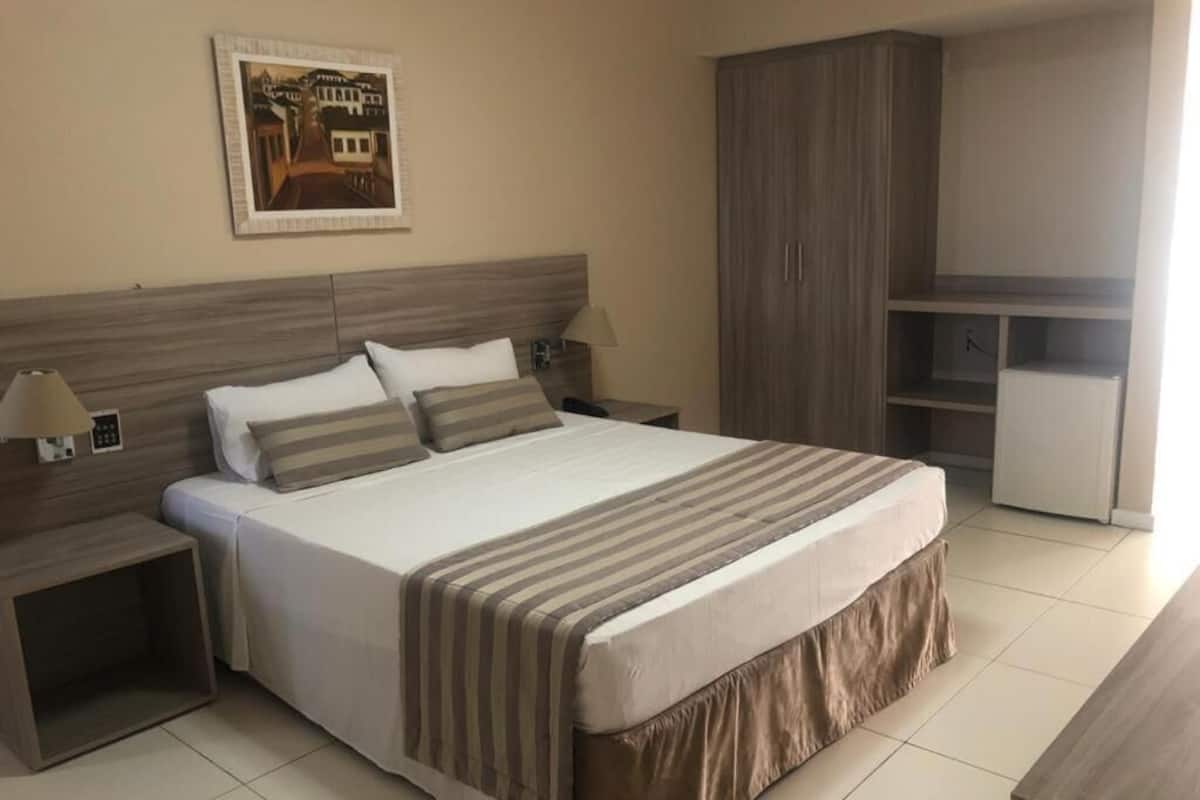 Minibar, free WiFi, wheelchair access