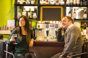 Bar (on property) - Ethos Hotel – Oxford City (Oxford)