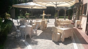 Mittagessen und Abendessen