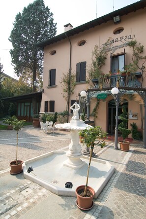 Entrée de l’hébergement