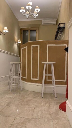 Bar (en la propiedad)