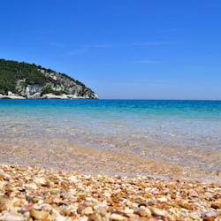 Private beach, white sand, free beach shuttle, sun-loungers