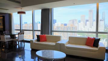 42-inch flat-screen TV with cable channels, TV, iPod dock