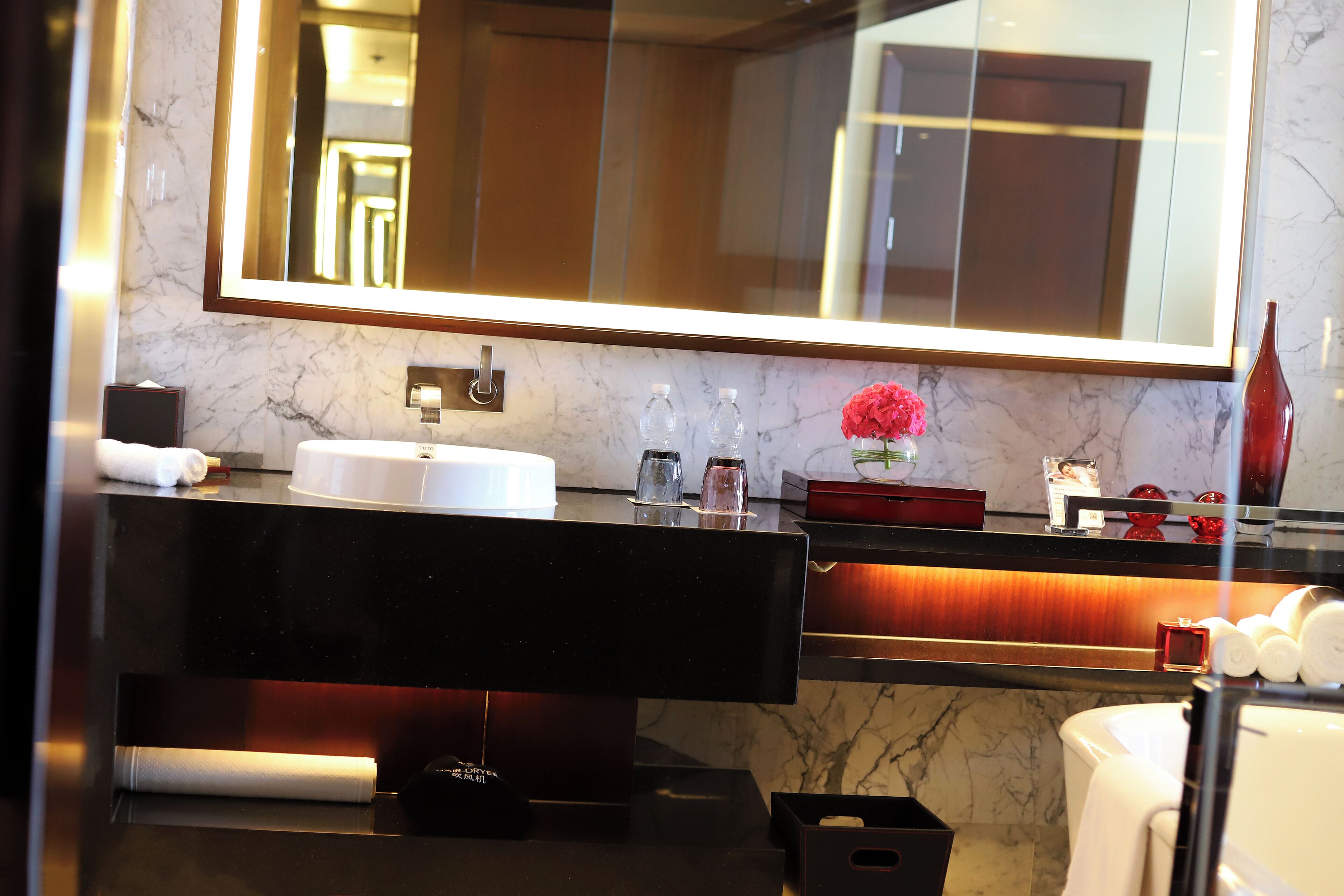 club room, 2 single beds | bathroom | combined shower/bathtub, deep-soaking bathtub, rainfall showerhead