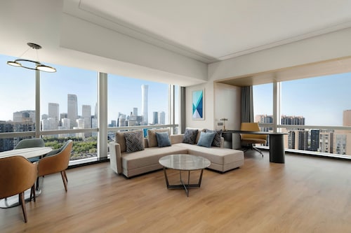 Renaissance Beijing Capital Hotel