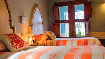 Standard Room | In-room safe, individually decorated, individually furnished, desk