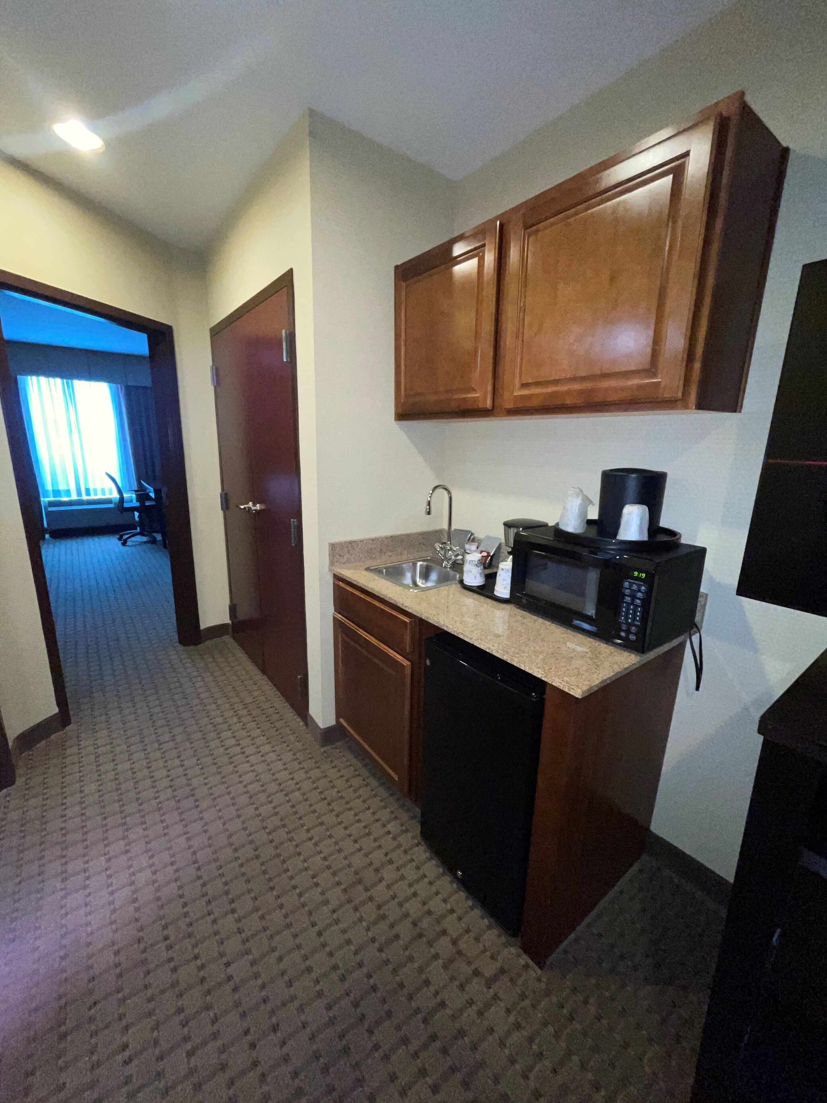 32-inch lcd tv with cable channels, tv