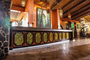 Reception - Baldi Hot Springs Hotel and Spa (La Fortuna)