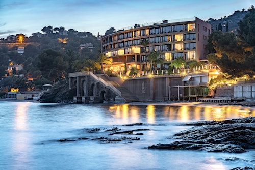 Le Bailli de Suffren