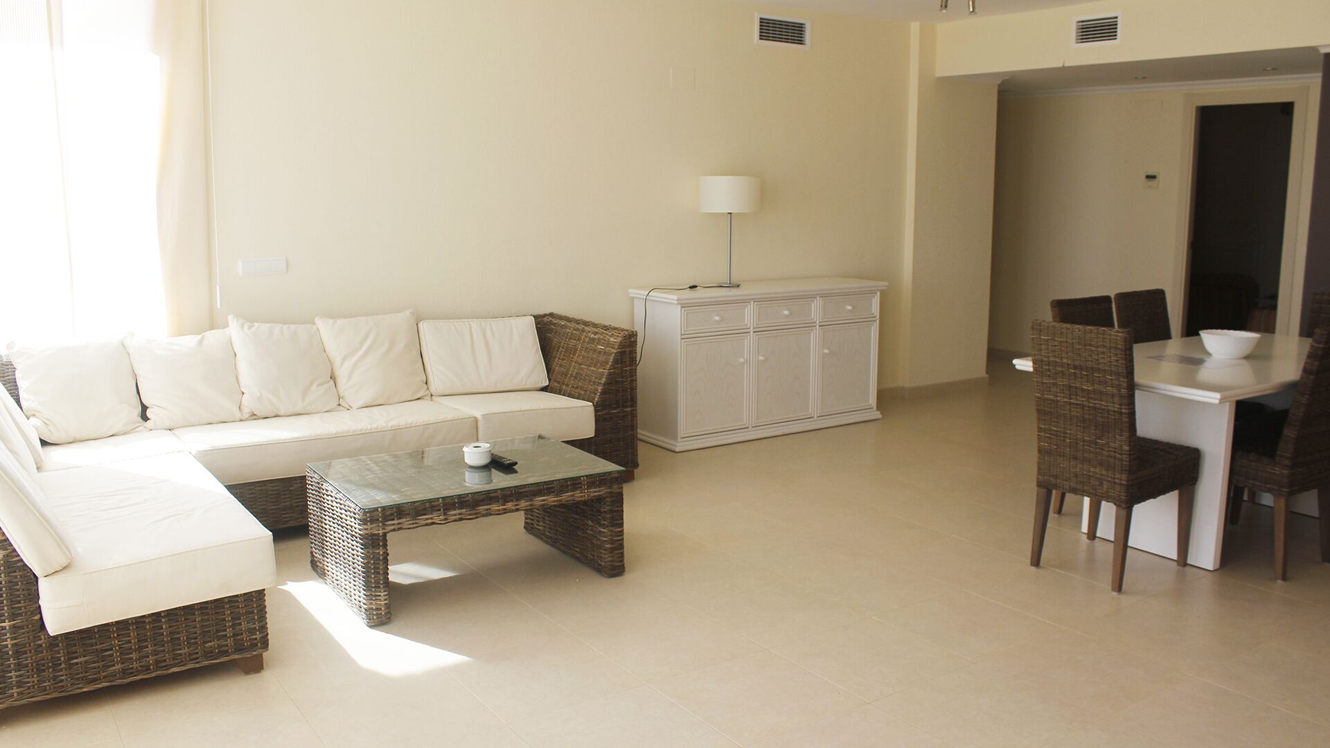 Penthouse (7 adults) | Wohnzimmer | Fernseher