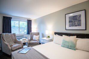 Escritorio, cortinas opacas, sistema de insonorización y wifi gratis