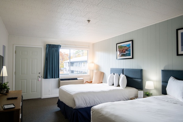Room, 2 Double Beds | Desk, blackout curtains, soundproofing, free WiFi