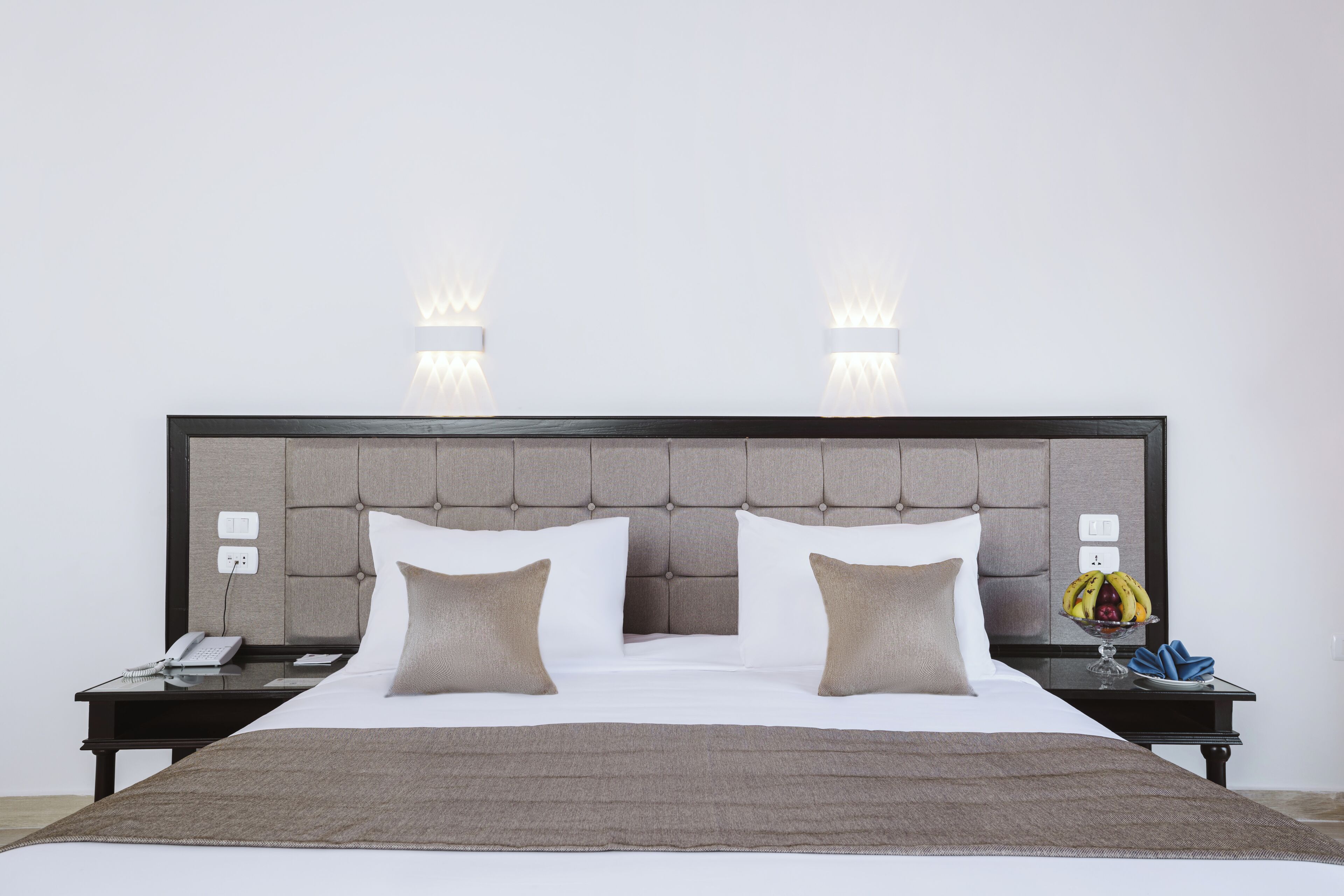 standard room, garden view | 1 bedroom, in-room safe, desk, soundproofing