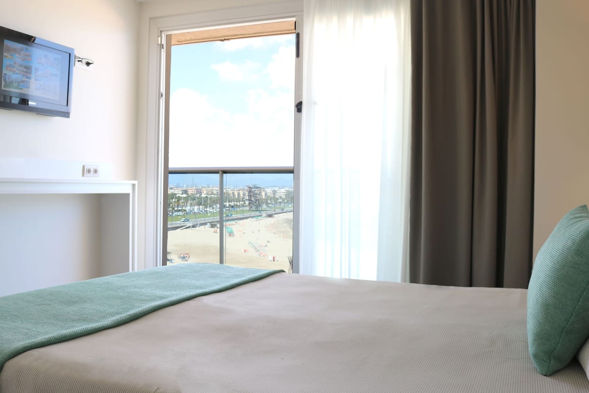 in-room safe, desk, free cots/infant beds, free wifi