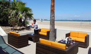 Beach bar - Golden Donaire Beach (Salou)